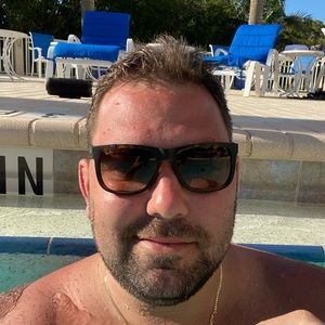 Meet your Posher, Martin